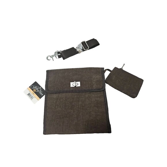 NWT Joann Marie Women's Black Leather Crossbody Wallet Organizer Macro Bag - Picture 1 of 10